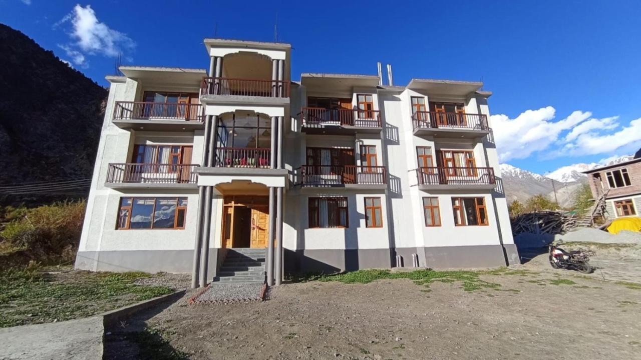 Anand Yul Jispa Exterior foto
