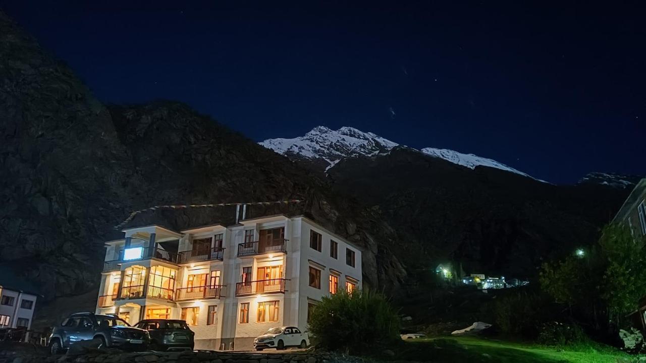 Anand Yul Jispa Exterior foto